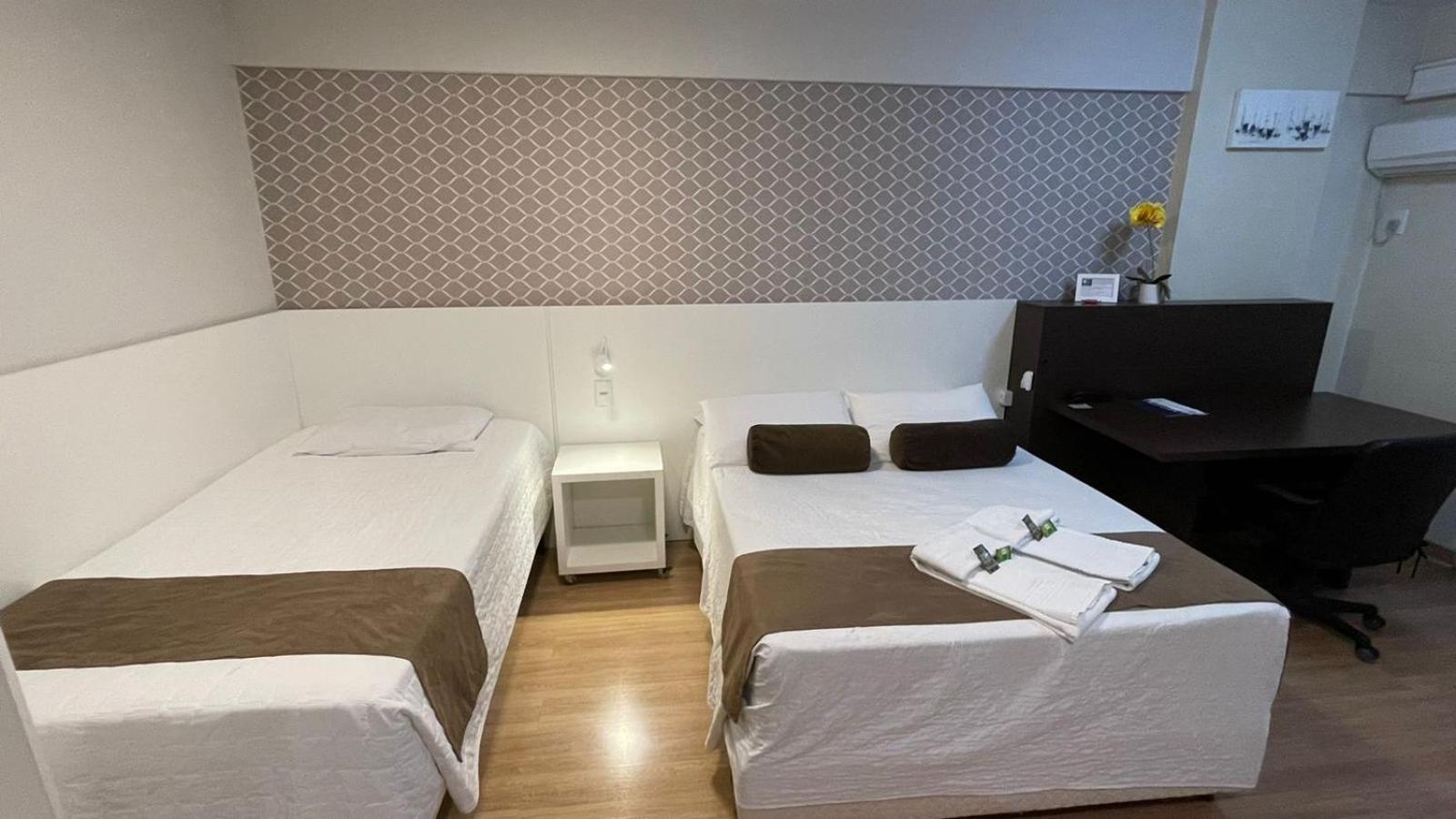 Aquarius Flat Aptos E Suites Santa Cruz do Sul Esterno foto