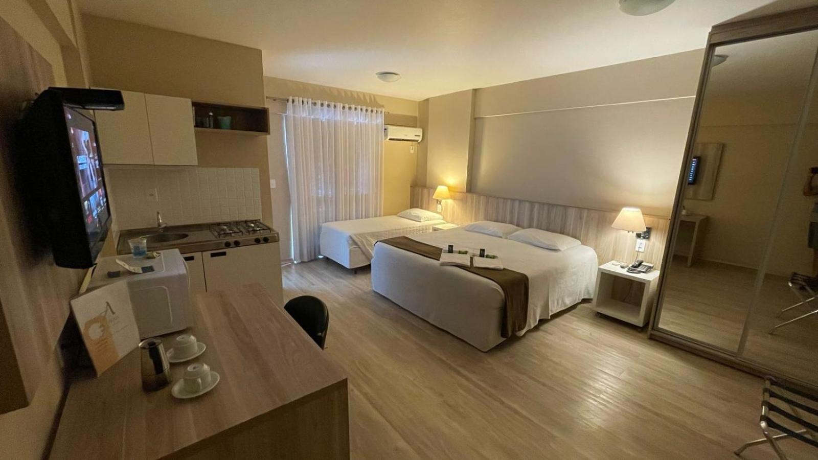 Aquarius Flat Aptos E Suites Santa Cruz do Sul Esterno foto