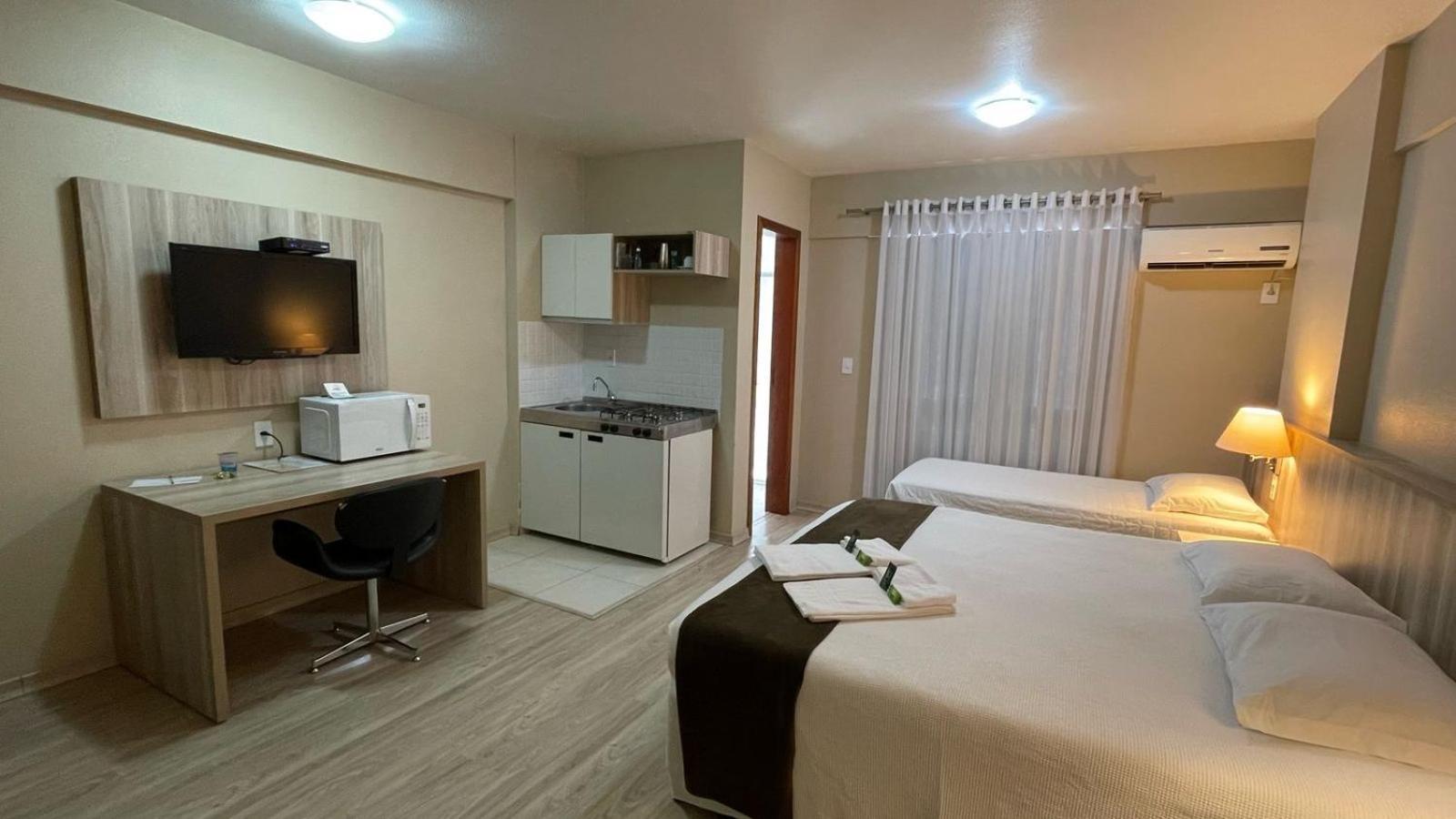 Aquarius Flat Aptos E Suites Santa Cruz do Sul Esterno foto